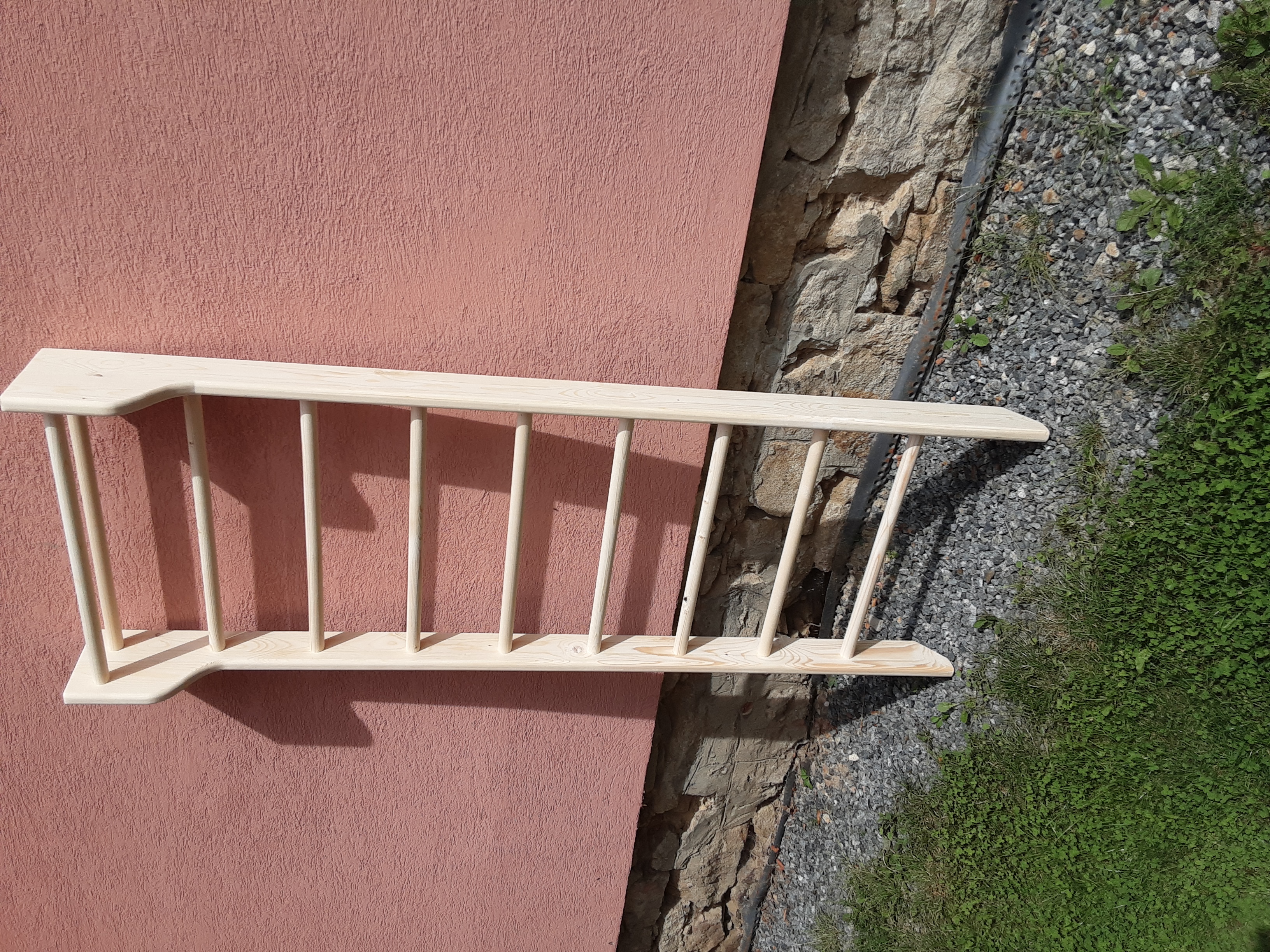 Žebřiny s hrazdičkou 